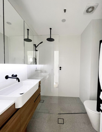 grey and white bathroom, modern bathroom, modern bathroom renovation sydney
